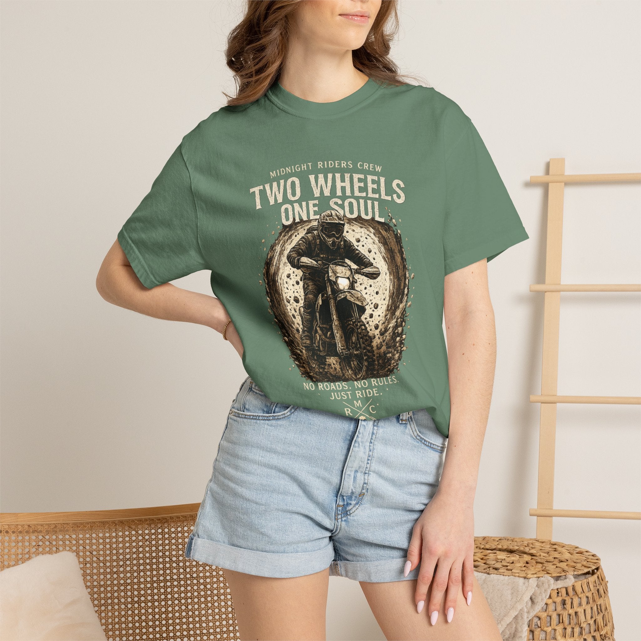 T-Shirt - Two Wheels. One Soul