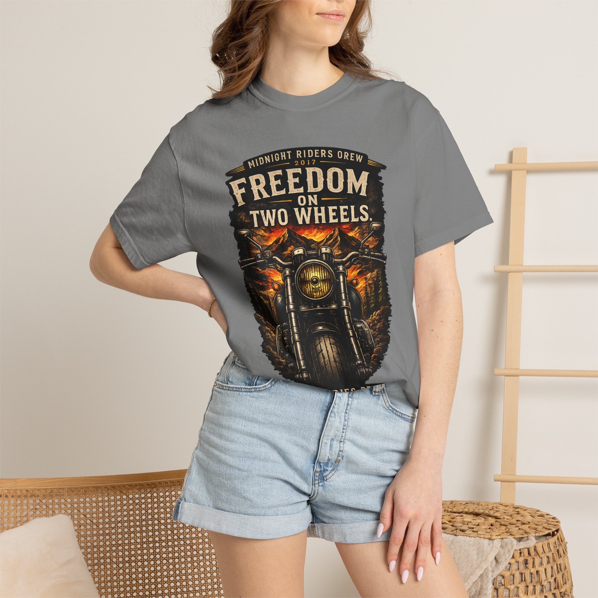 T-Shirt - Freedom on Two Wheels  Leave Worries Behind