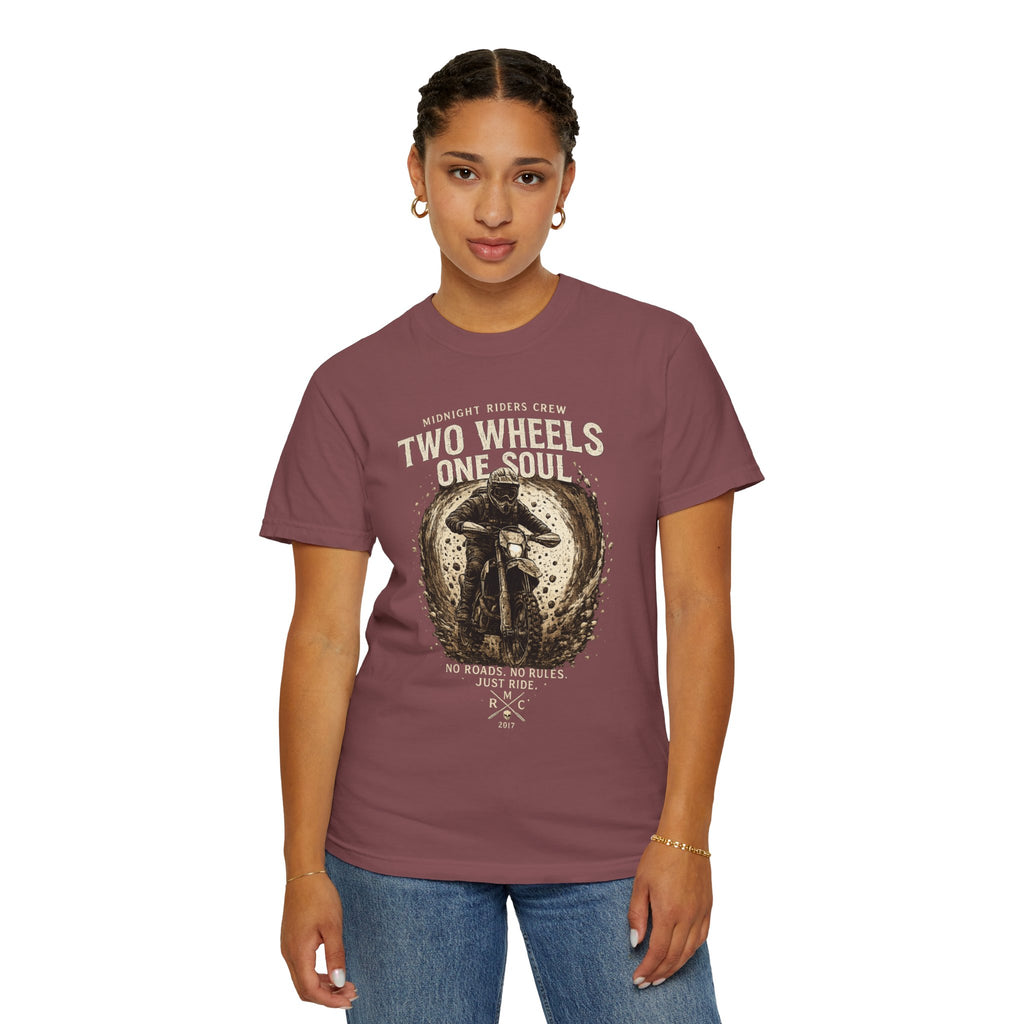T-Shirt - Two Wheels. One Soul