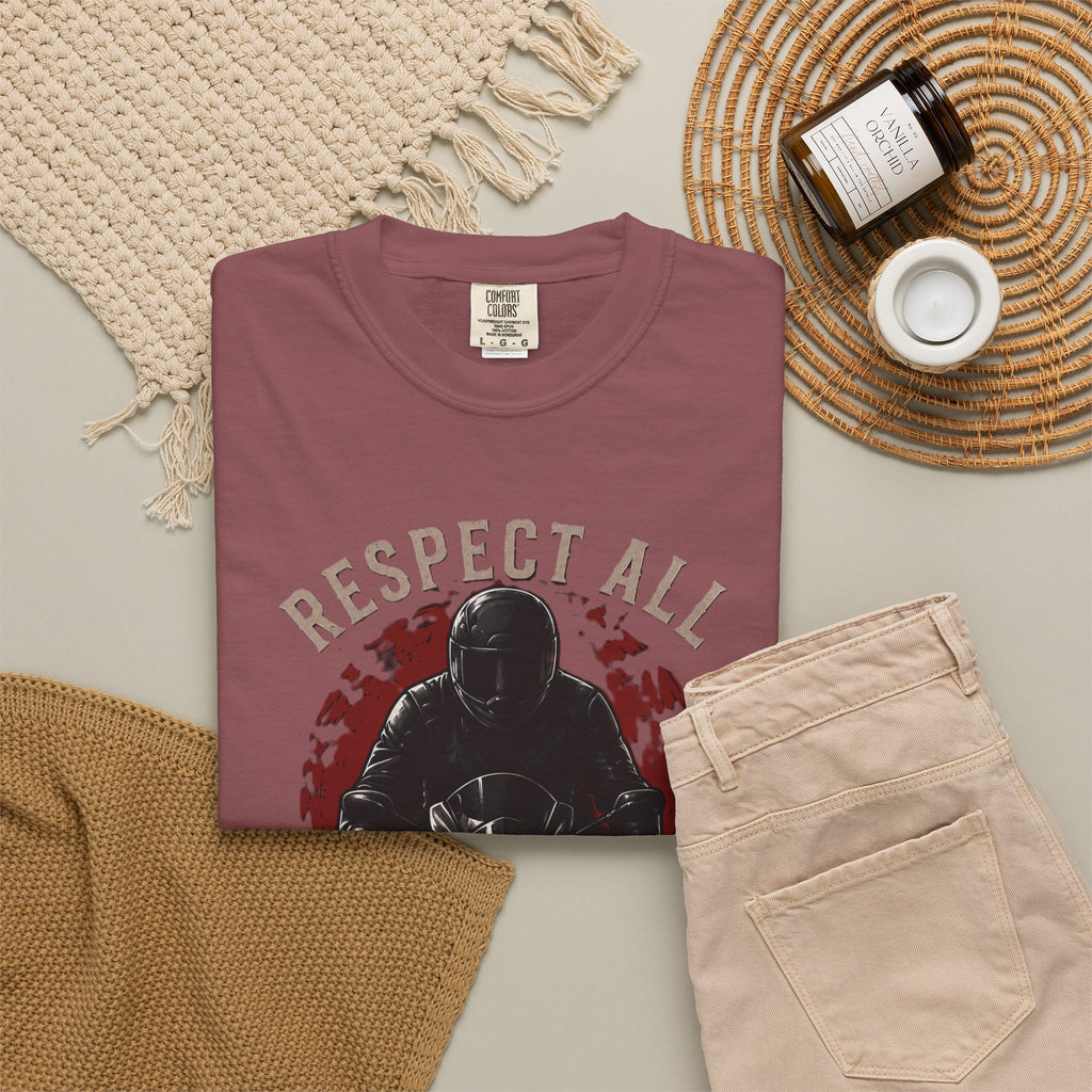 Personalisiertes T-Shirt  Respect All, Fear None