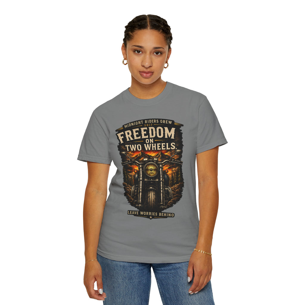 T-Shirt - Freedom on Two Wheels  Leave Worries Behind