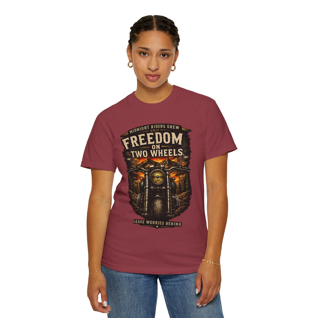 T-Shirt - Freedom on Two Wheels  Leave Worries Behind