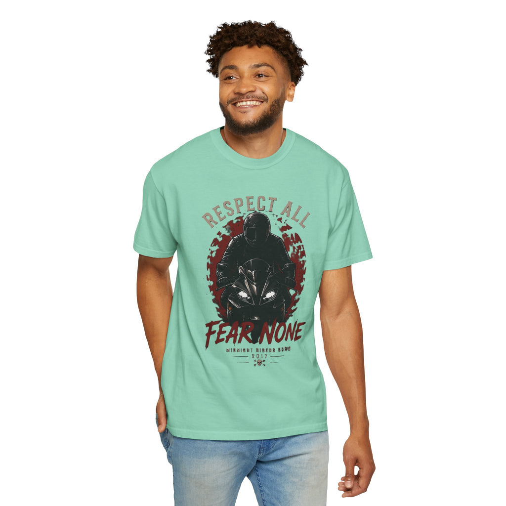 Personalisiertes T-Shirt  Respect All, Fear None