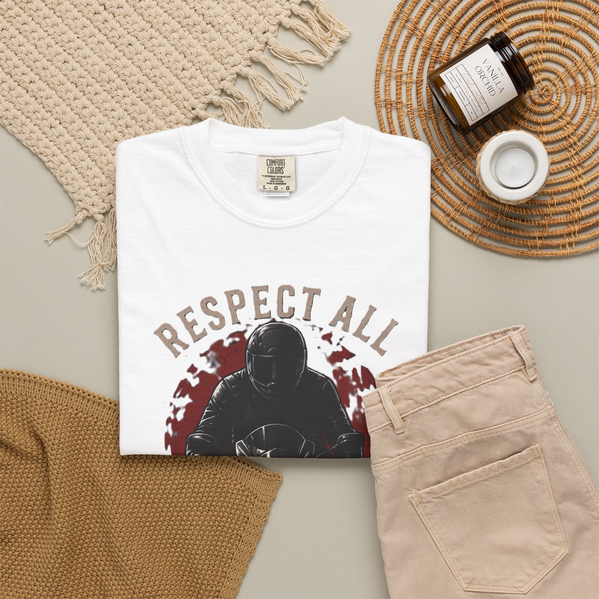 Personalisiertes T-Shirt  Respect All, Fear None