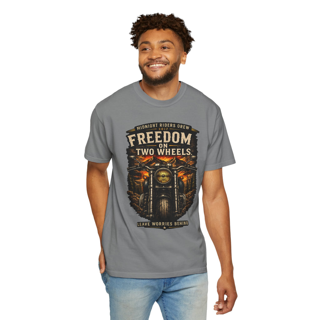 T-Shirt - Freedom on Two Wheels  Leave Worries Behind