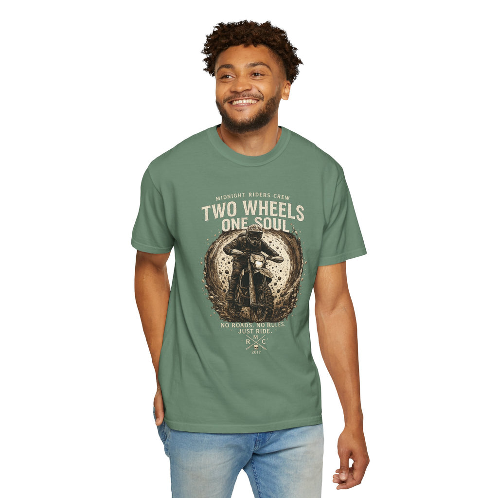 T-Shirt - Two Wheels. One Soul