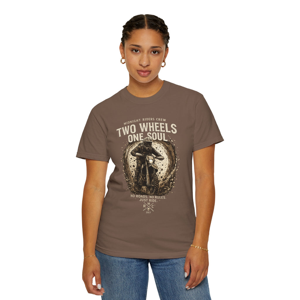 T-Shirt - Two Wheels. One Soul