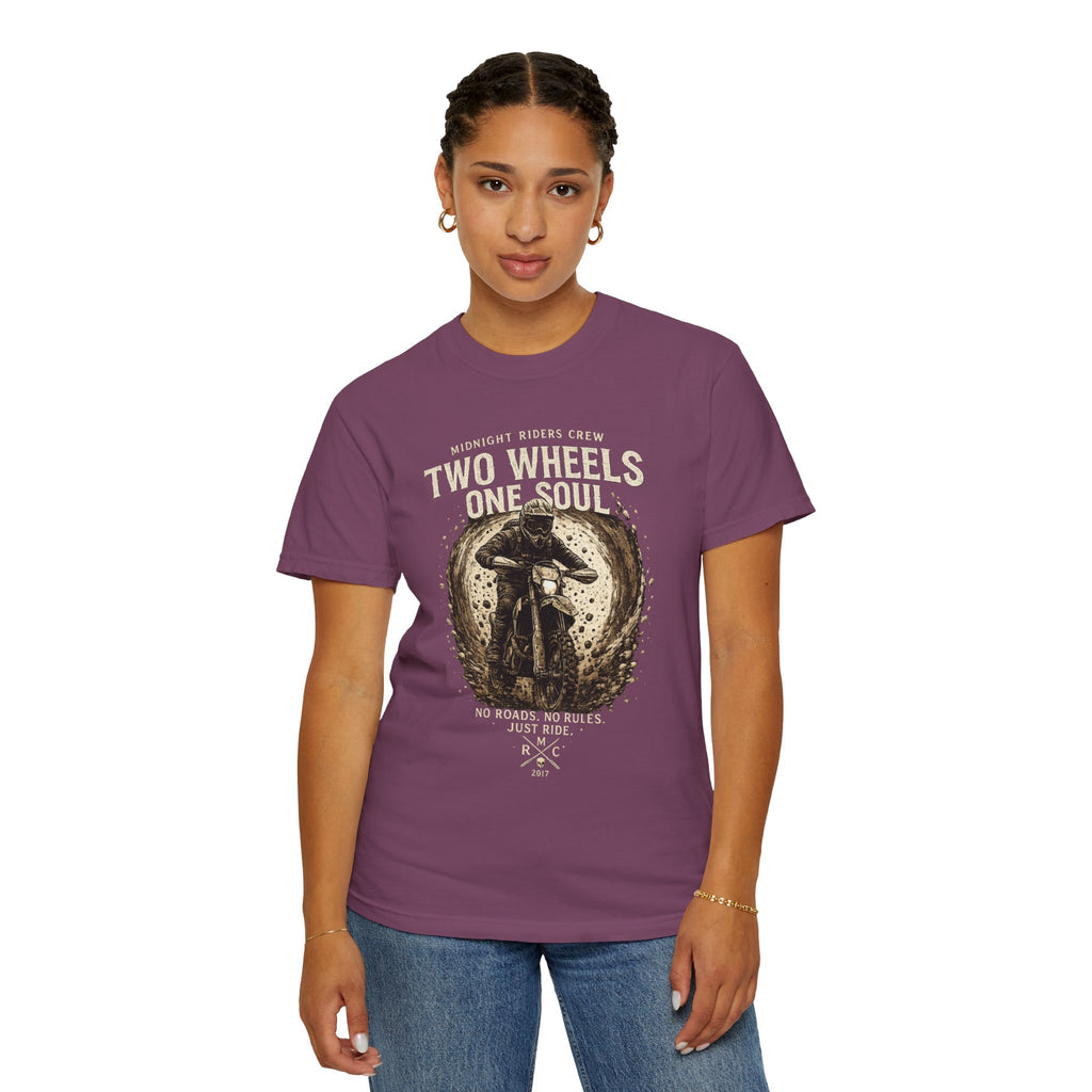 T-Shirt - Two Wheels. One Soul
