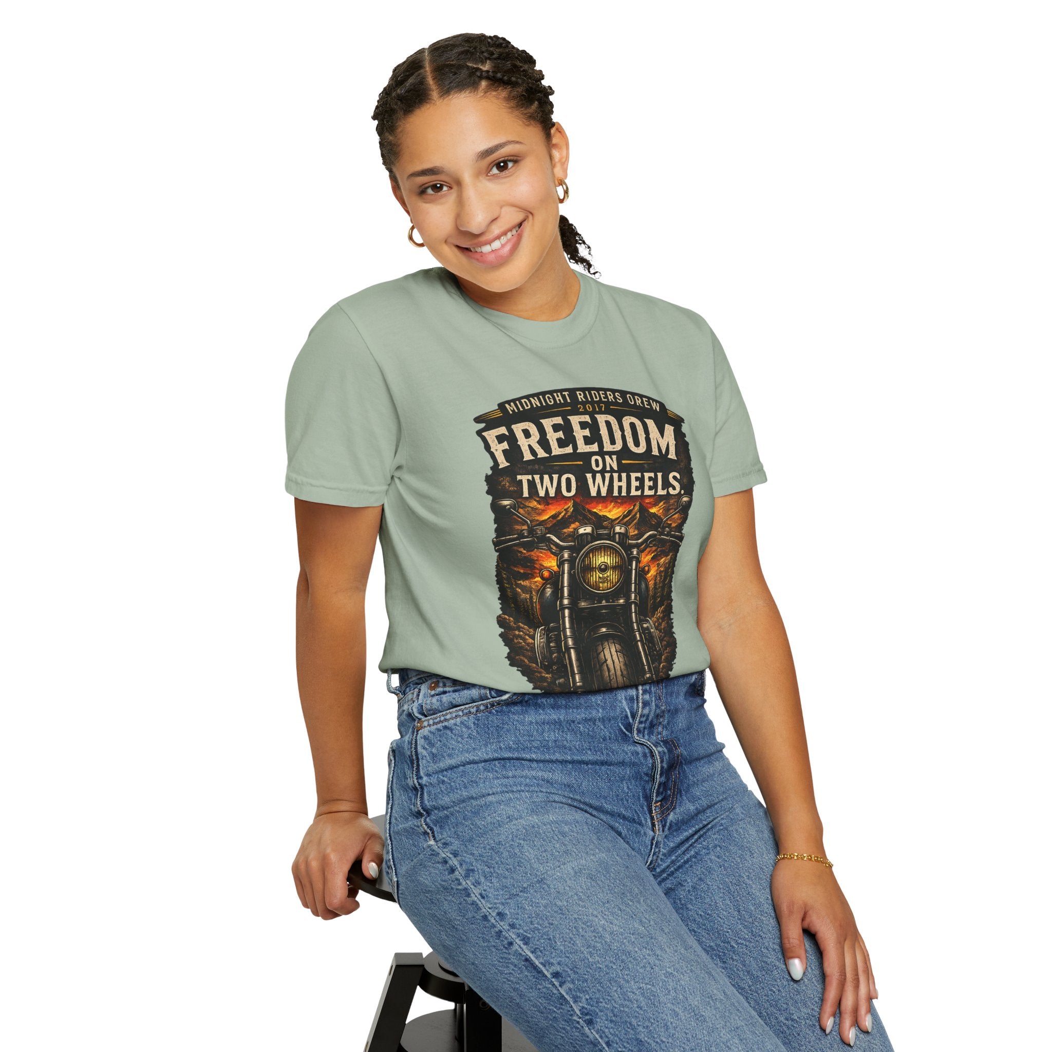 T-Shirt - Freedom on Two Wheels  Leave Worries Behind