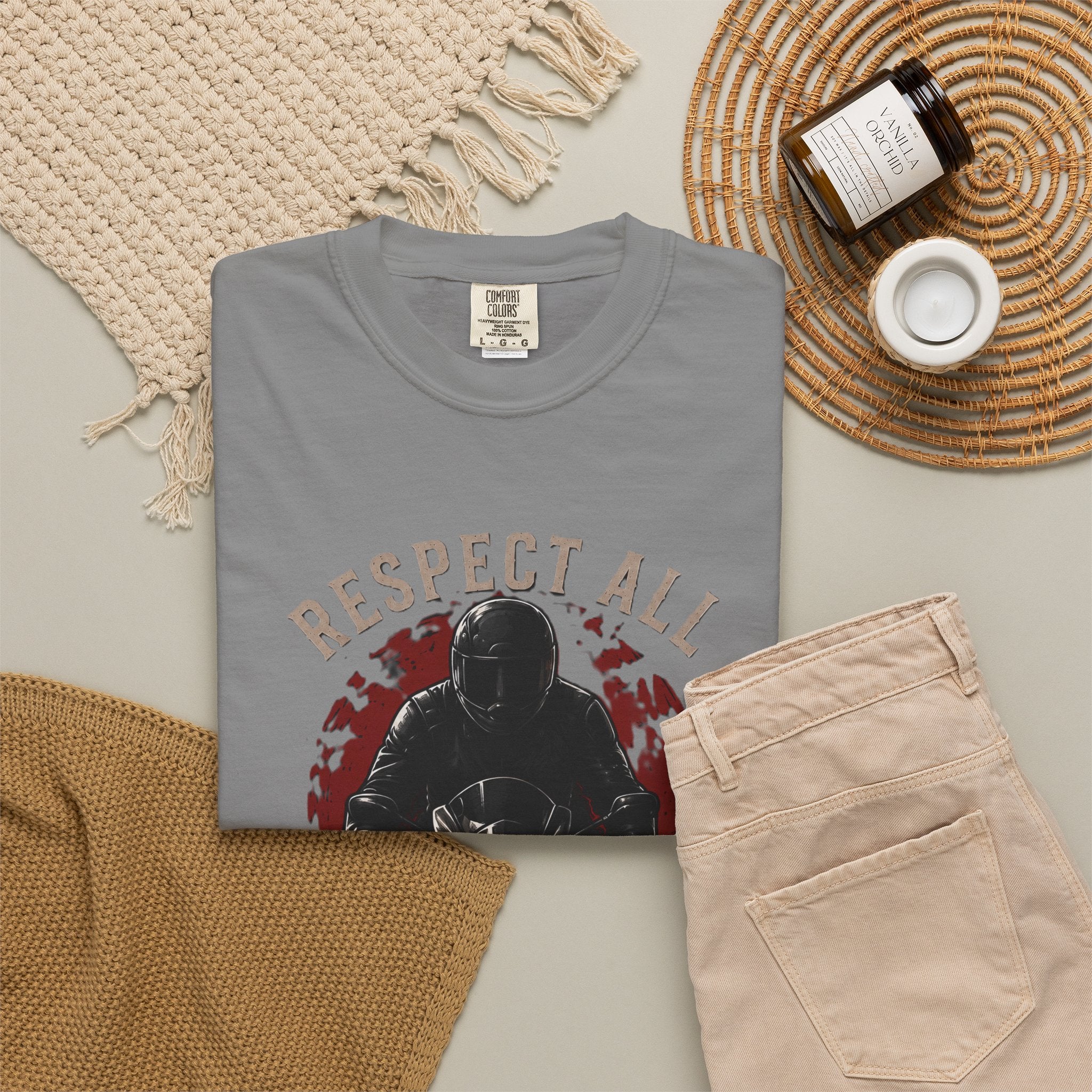 Personalisiertes T-Shirt  Respect All, Fear None