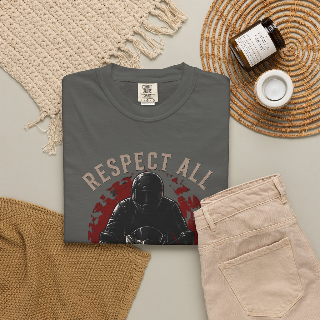 Personalisiertes T-Shirt  Respect All, Fear None