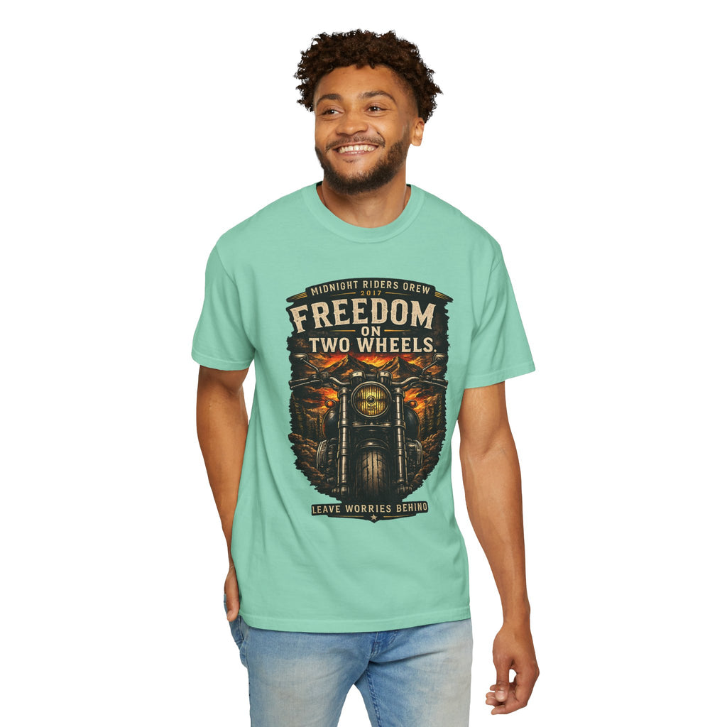 T-Shirt - Freedom on Two Wheels  Leave Worries Behind